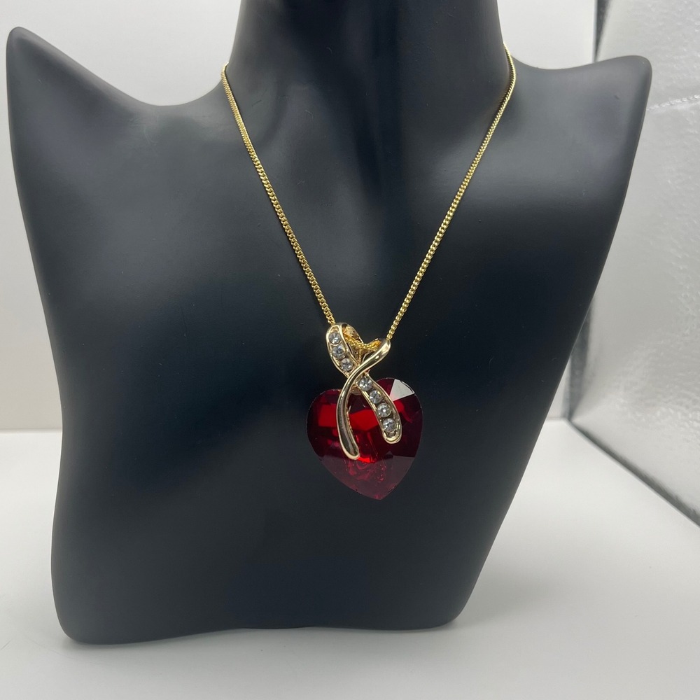 Red Crystal Heart Pendant Necklace Gold Tone Chain Women's Jewelry‎ 17"